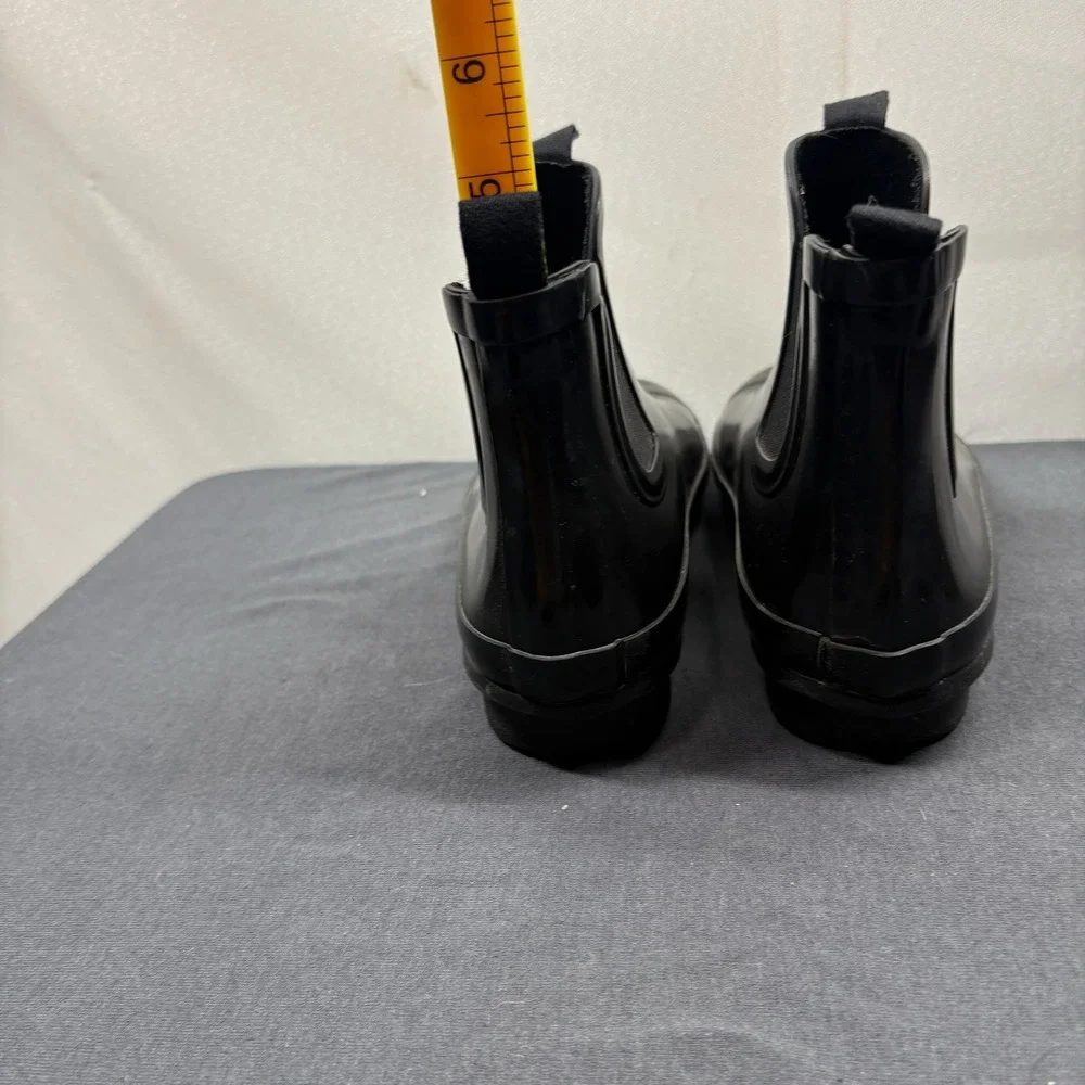 Hunter Women Rain Boot Rubber Size 6 Black Chelsea Ankle Waterproof WFS1043RMA